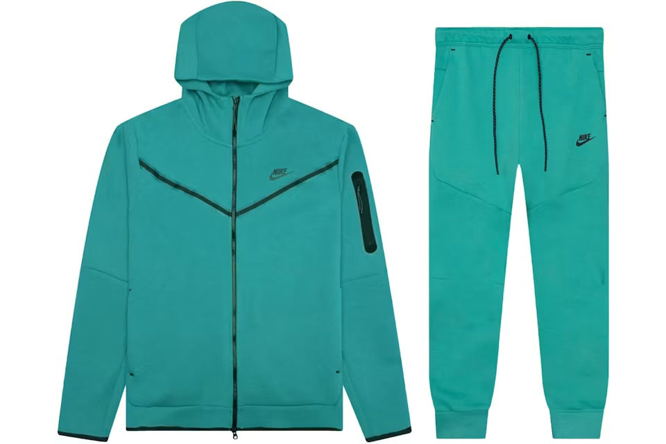 AA NIKE TECH SET