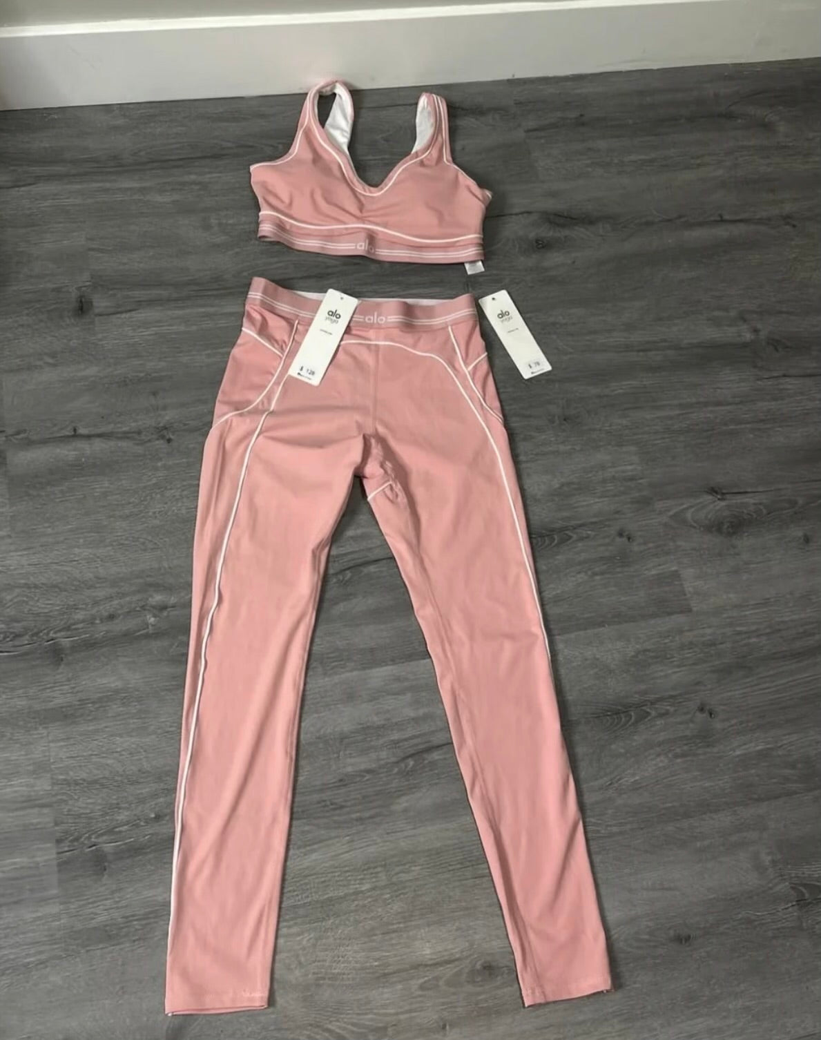 Alo set
