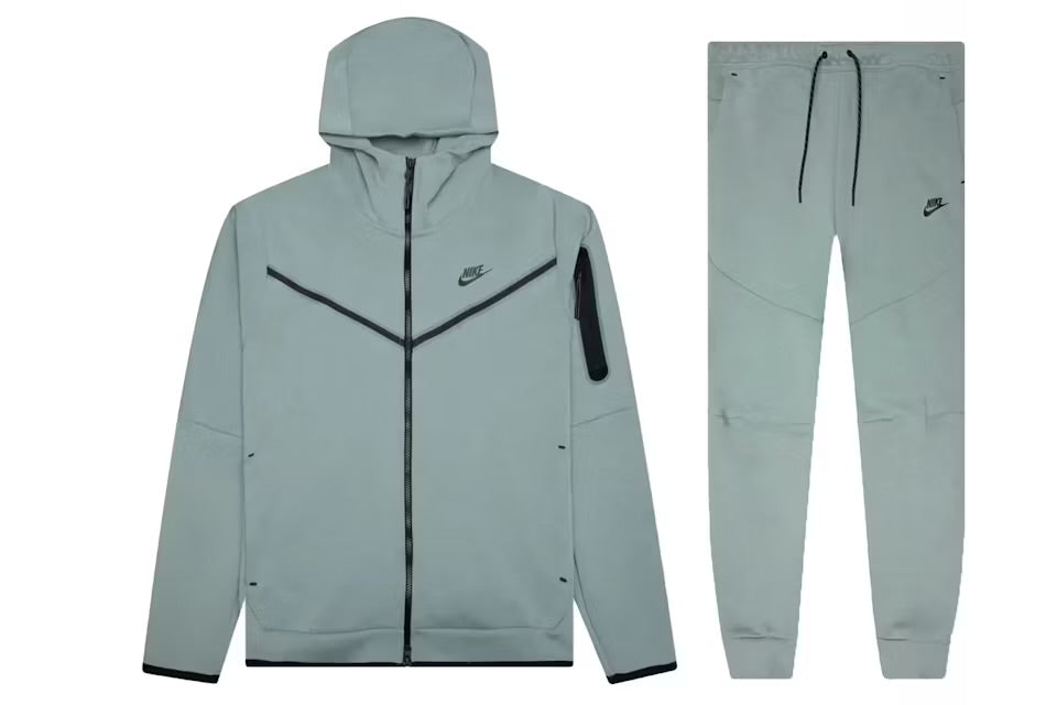 AA NIKE TECH SET